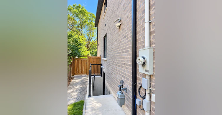 BSMT-59 Cumber Avenue, Toronto, ON, M1E 1T2 - 2
