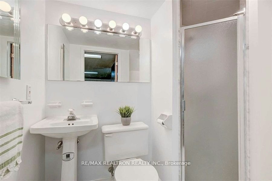 255 Confederation Drive, Toronto, ON, M1G 1B4 - 5