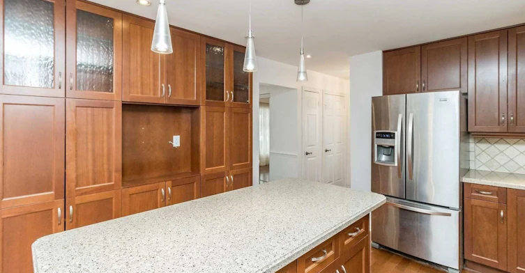 Upper-19 Starlake Drive, Toronto, ON, M1G 3C3 - 7
