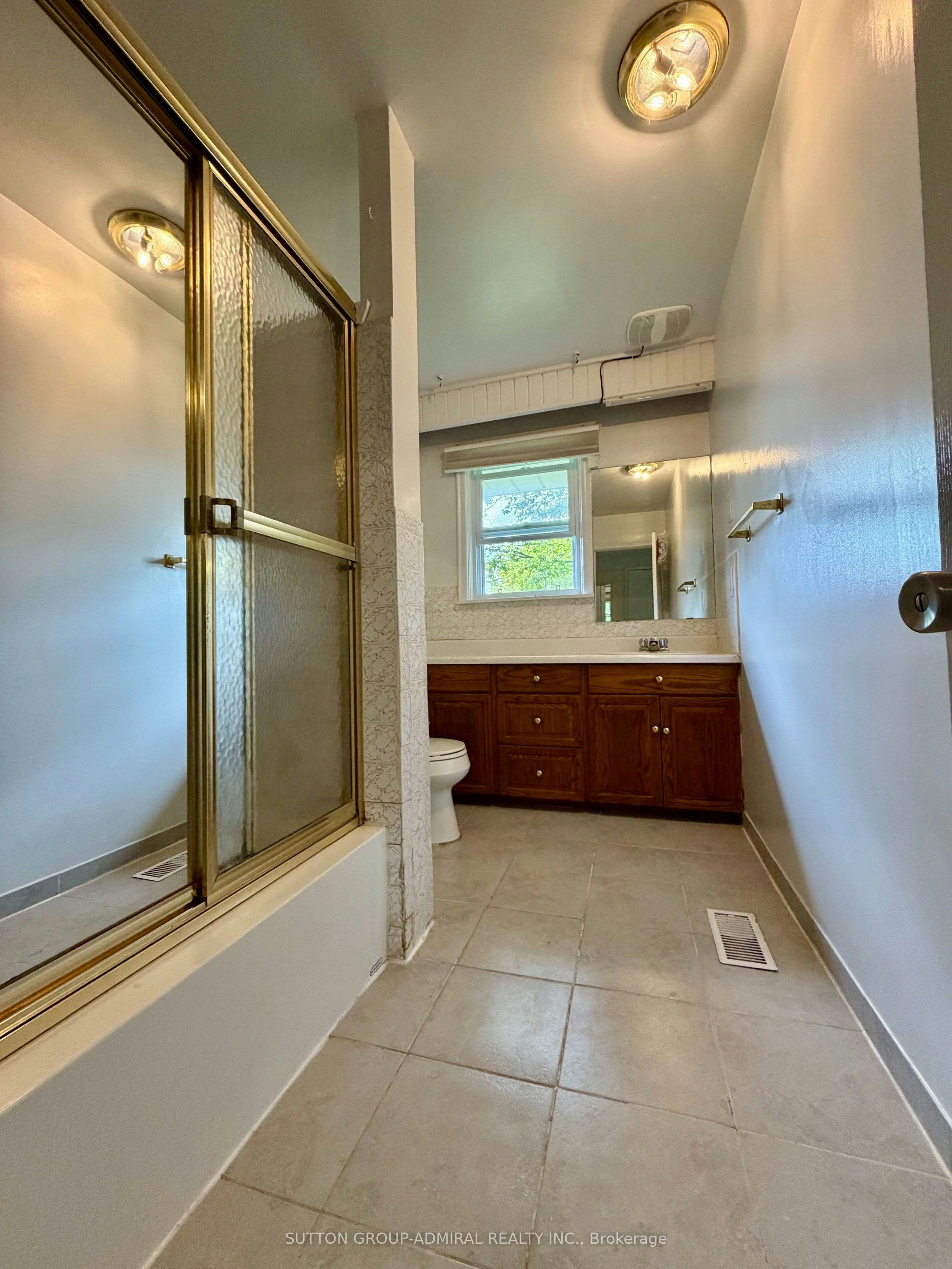 6 Highhill Drive, Toronto, ON, M1T 1N6 - 16