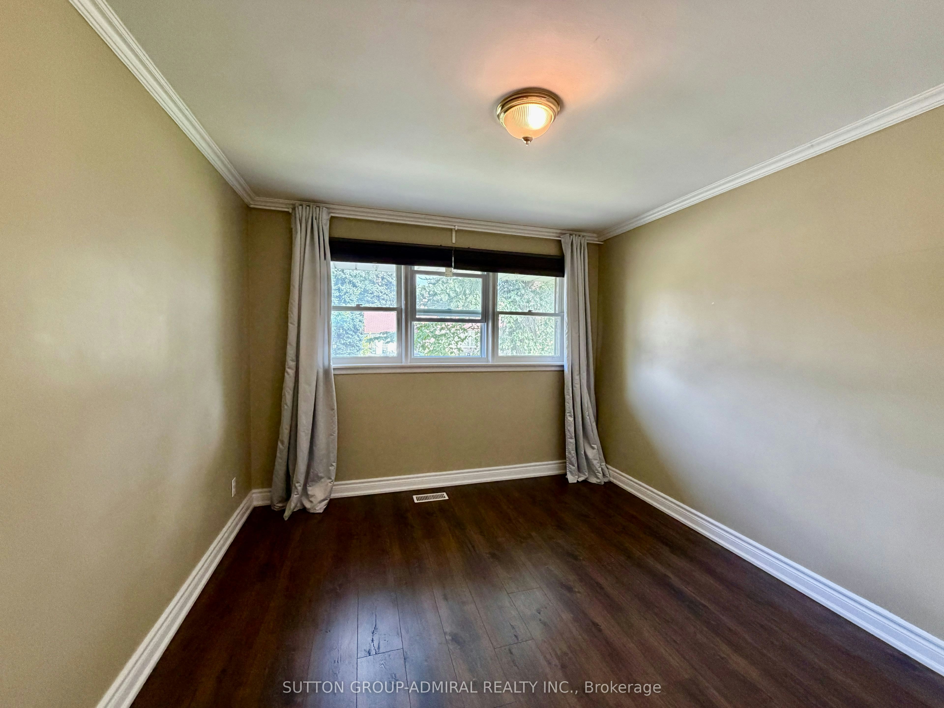 6 Highhill Drive, Toronto, ON, M1T 1N6 - 8
