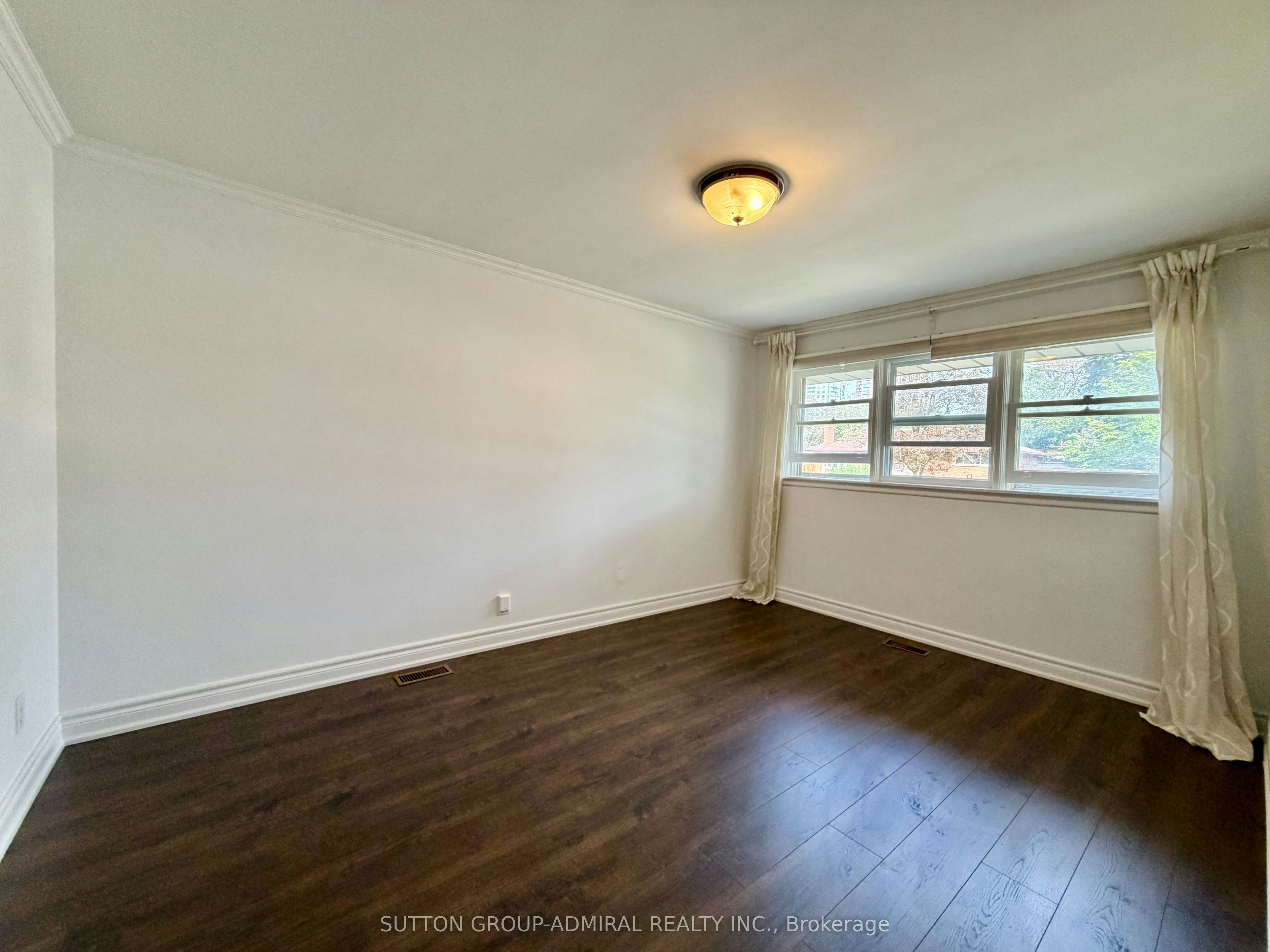 6 Highhill Drive, Toronto, ON, M1T 1N6 - 13