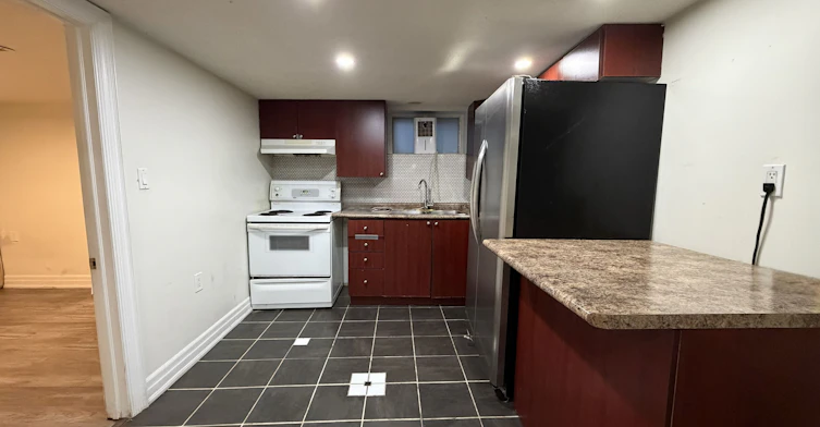Bsmt-118 Harding Boulevard, Toronto, ON, M1N 3E2 - 15
