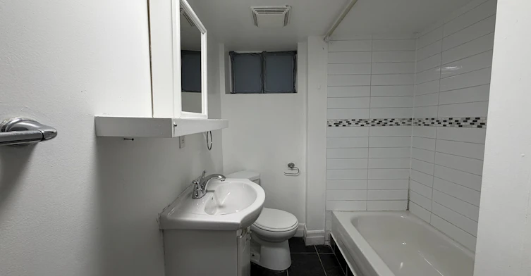 Bsmt-118 Harding Boulevard, Toronto, ON, M1N 3E2 - 9