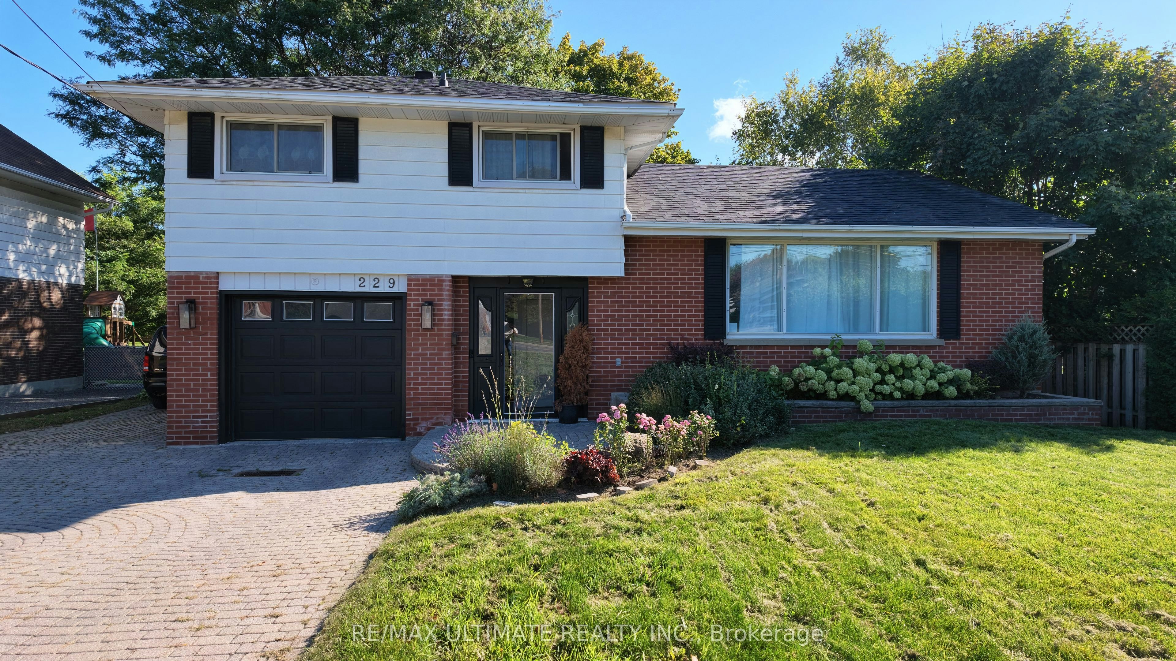 229 Liberty Street N, Clarington, ON, L1C 2M6