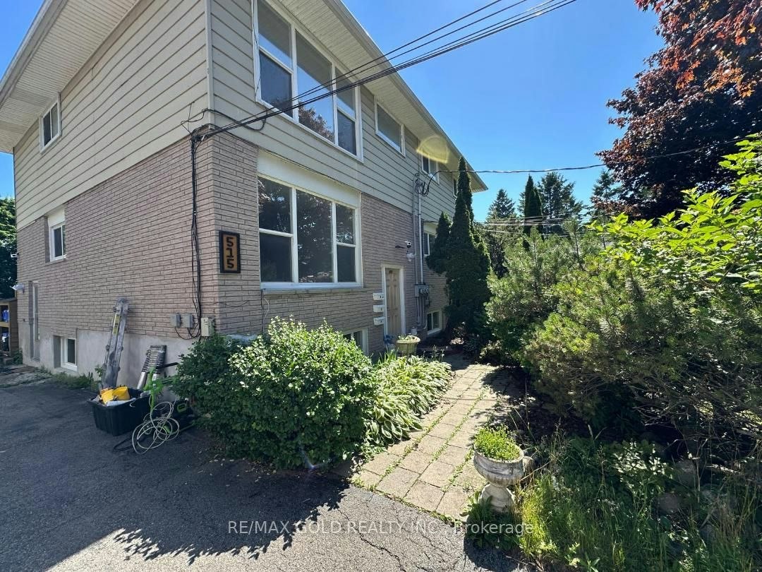 3rd floor ( Upper Unit )-515 Stone Street, Oshawa, ON, L1J 1A4 - 8