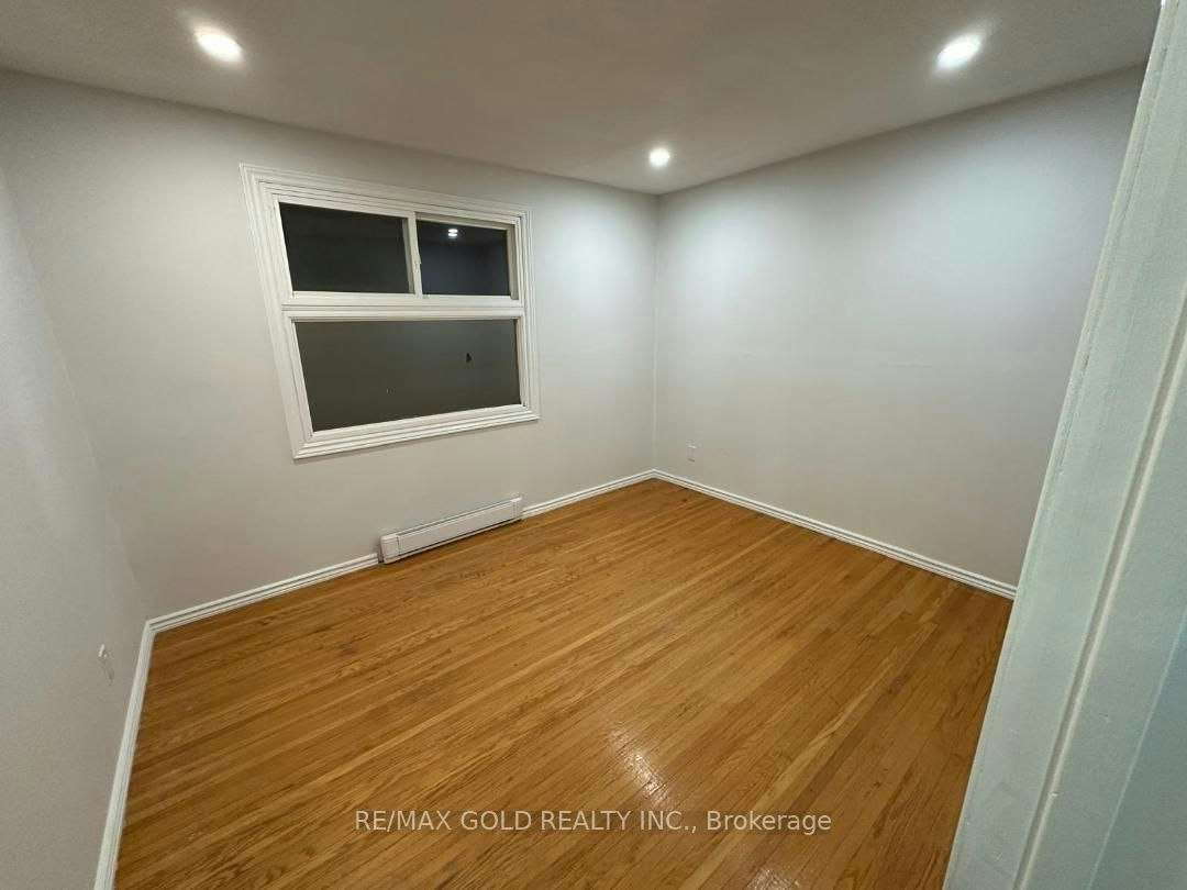 3rd floor ( Upper Unit )-515 Stone Street, Oshawa, ON, L1J 1A4 - 20