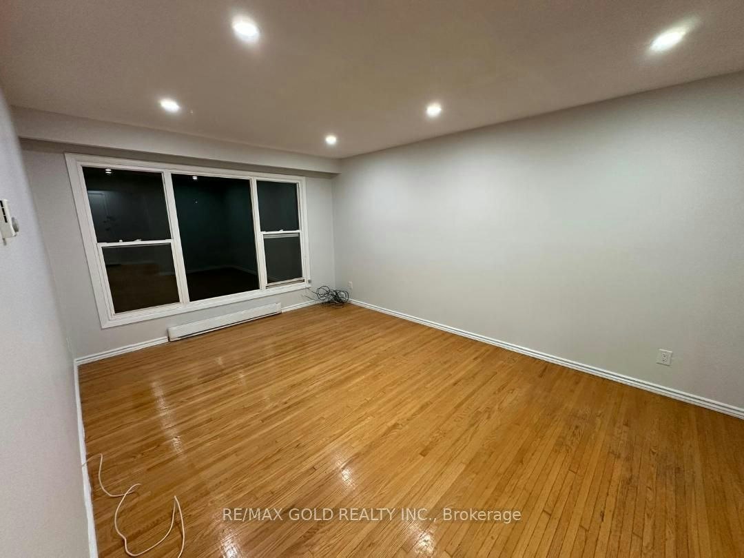 3rd floor ( Upper Unit )-515 Stone Street, Oshawa, ON, L1J 1A4 - 13