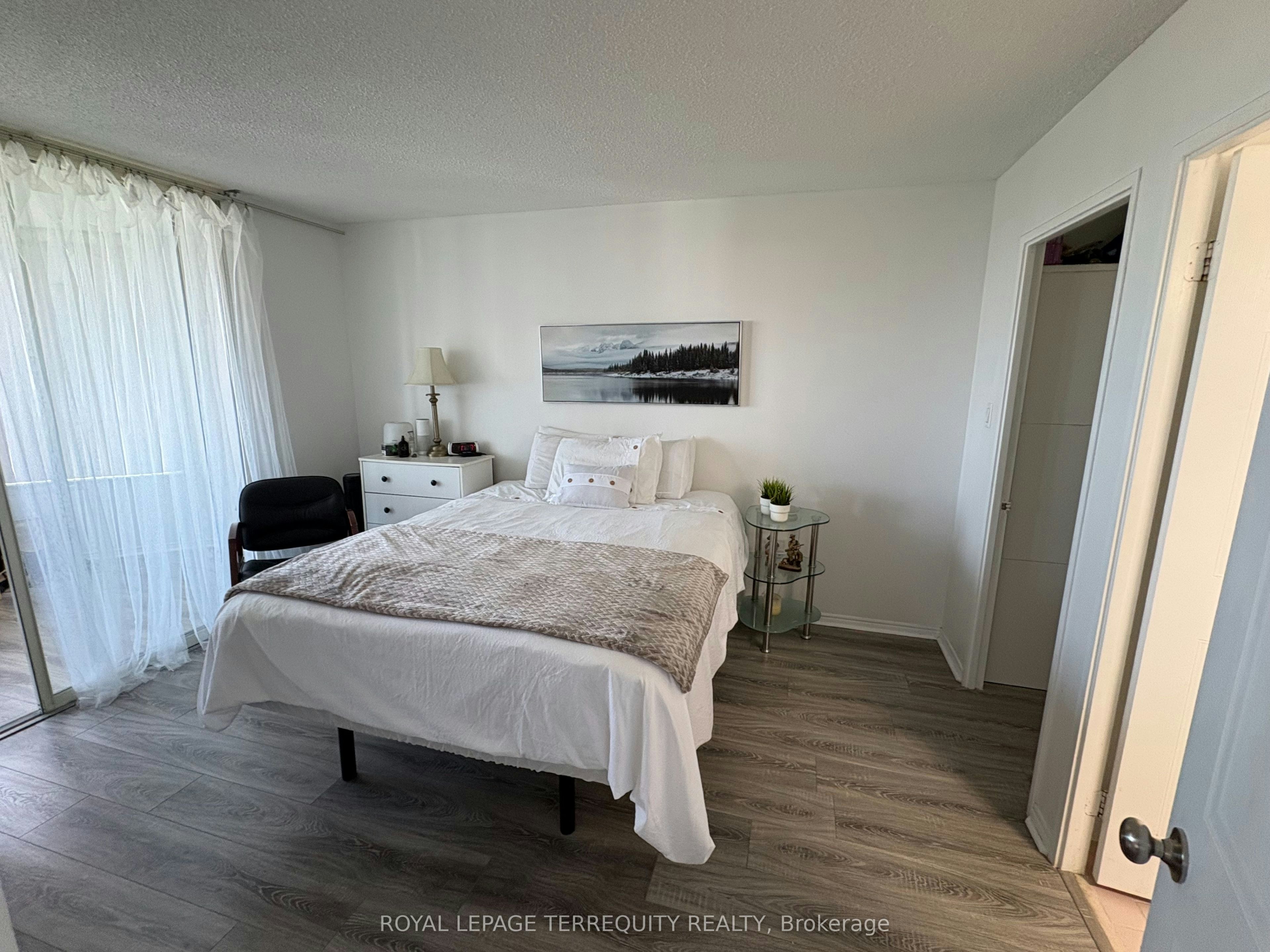 1710-5 Greystone Walk Drive, Toronto, ON, M1K 5J5 - 13