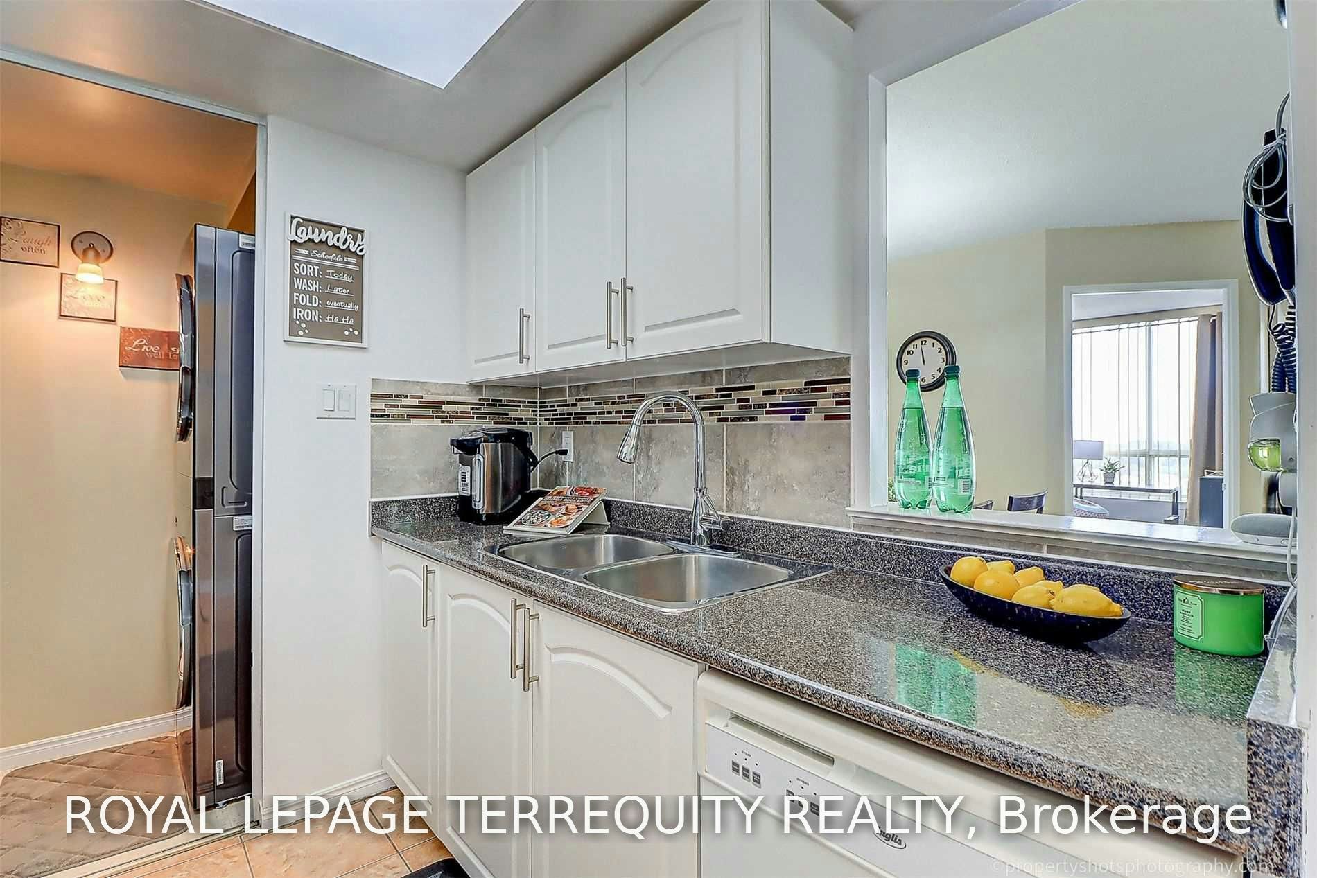 1710-5 Greystone Walk Drive, Toronto, ON, M1K 5J5 - 8