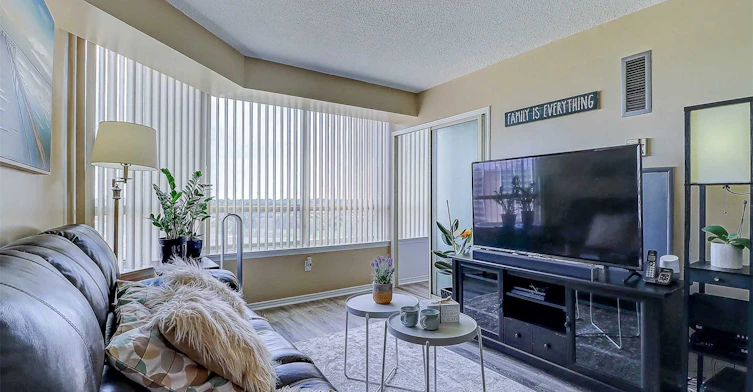 1710-5 Greystone Walk Drive, Toronto, ON, M1K 5J5 - 3