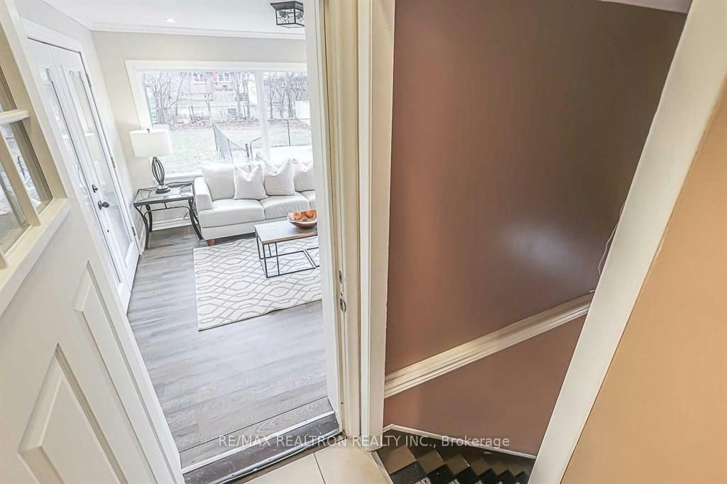 917 Henry Street, Whitby, ON, L1N 5E6 - 20