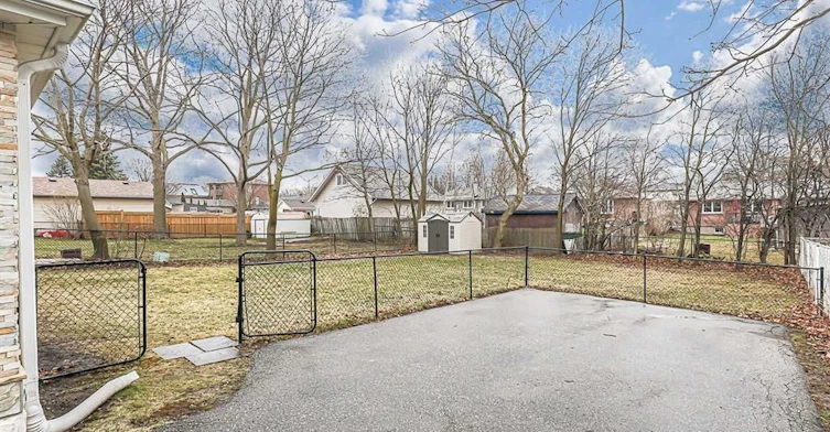 917 Henry Street, Whitby, ON, L1N 5E6 - 25