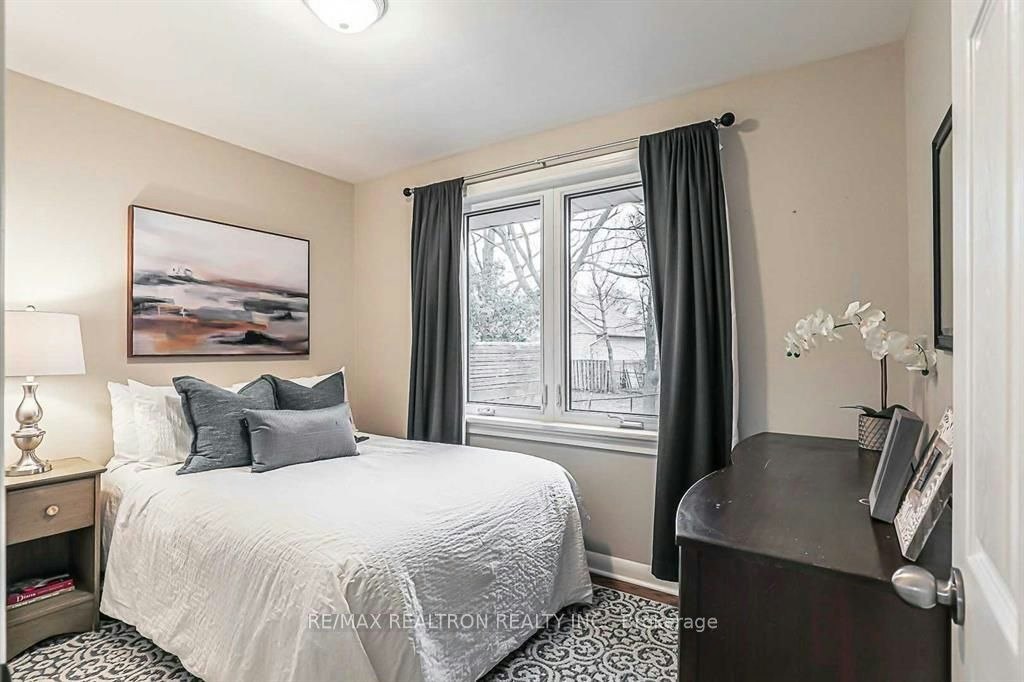 917 Henry Street, Whitby, ON, L1N 5E6 - 15