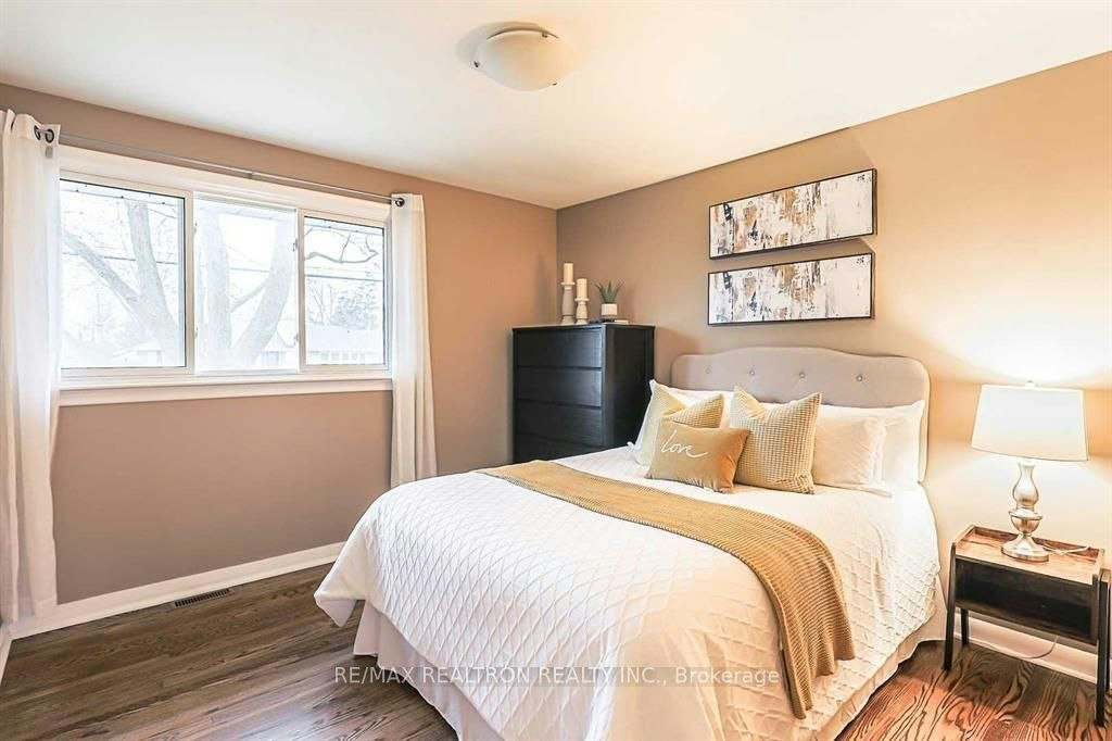 917 Henry Street, Whitby, ON, L1N 5E6 - 16