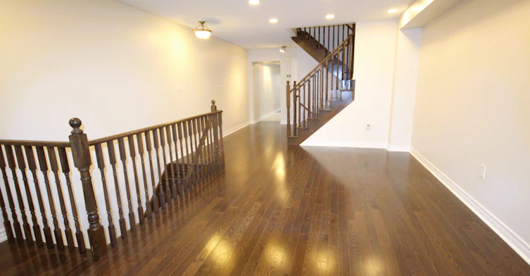 Upper-19 De Jong Street, Toronto, ON, M1P 0C1 - 5