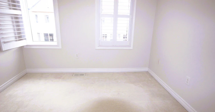 Upper-19 De Jong Street, Toronto, ON, M1P 0C1 - 30