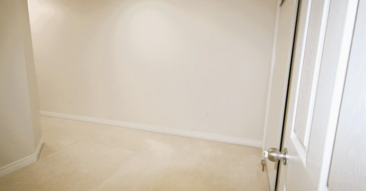 Upper-19 De Jong Street, Toronto, ON, M1P 0C1 - 27