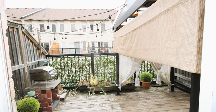 Upper-19 De Jong Street, Toronto, ON, M1P 0C1 - 18