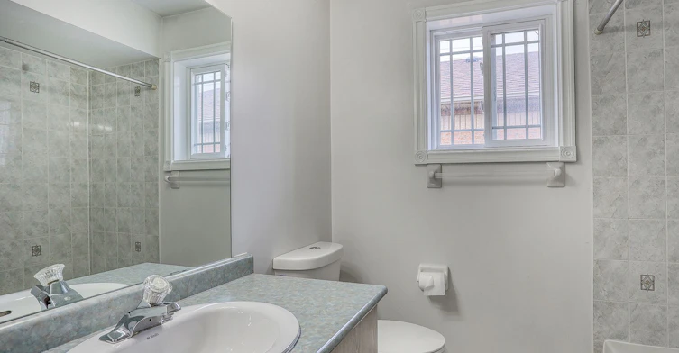UPPER-37 Brockman Crescent, Ajax, ON, L1T 4B3 - 25