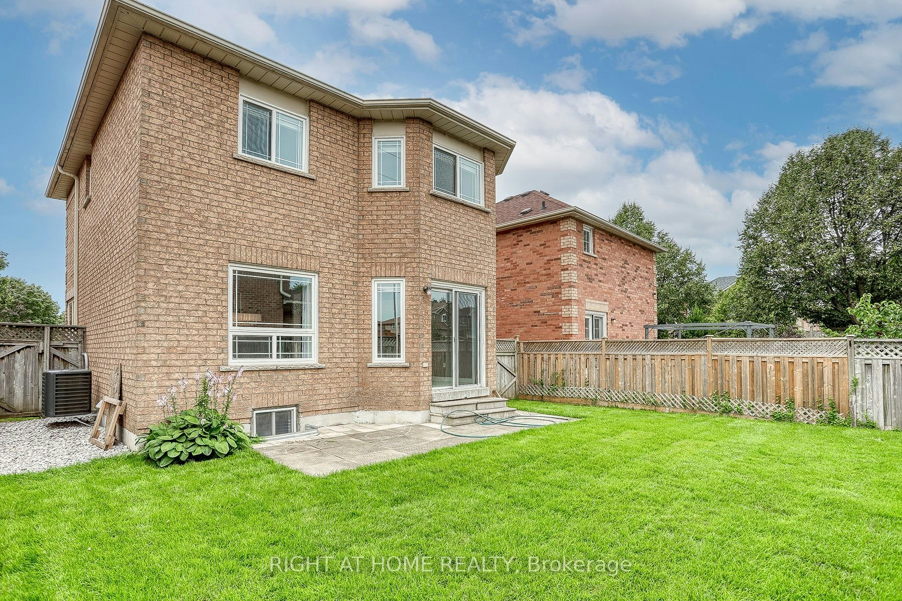 UPPER-37 Brockman Crescent, Ajax, ON, L1T 4B3 - 27