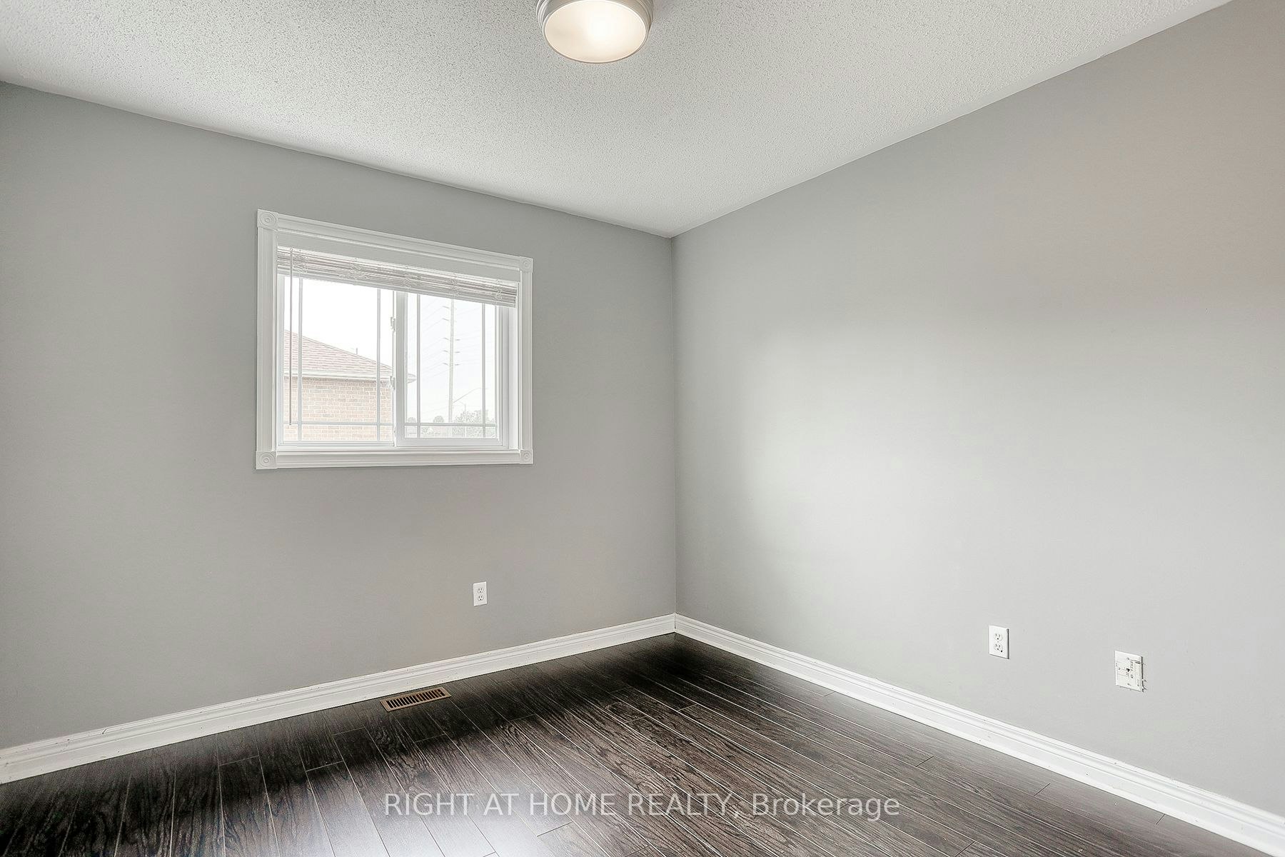 UPPER-37 Brockman Crescent, Ajax, ON, L1T 4B3 - 23