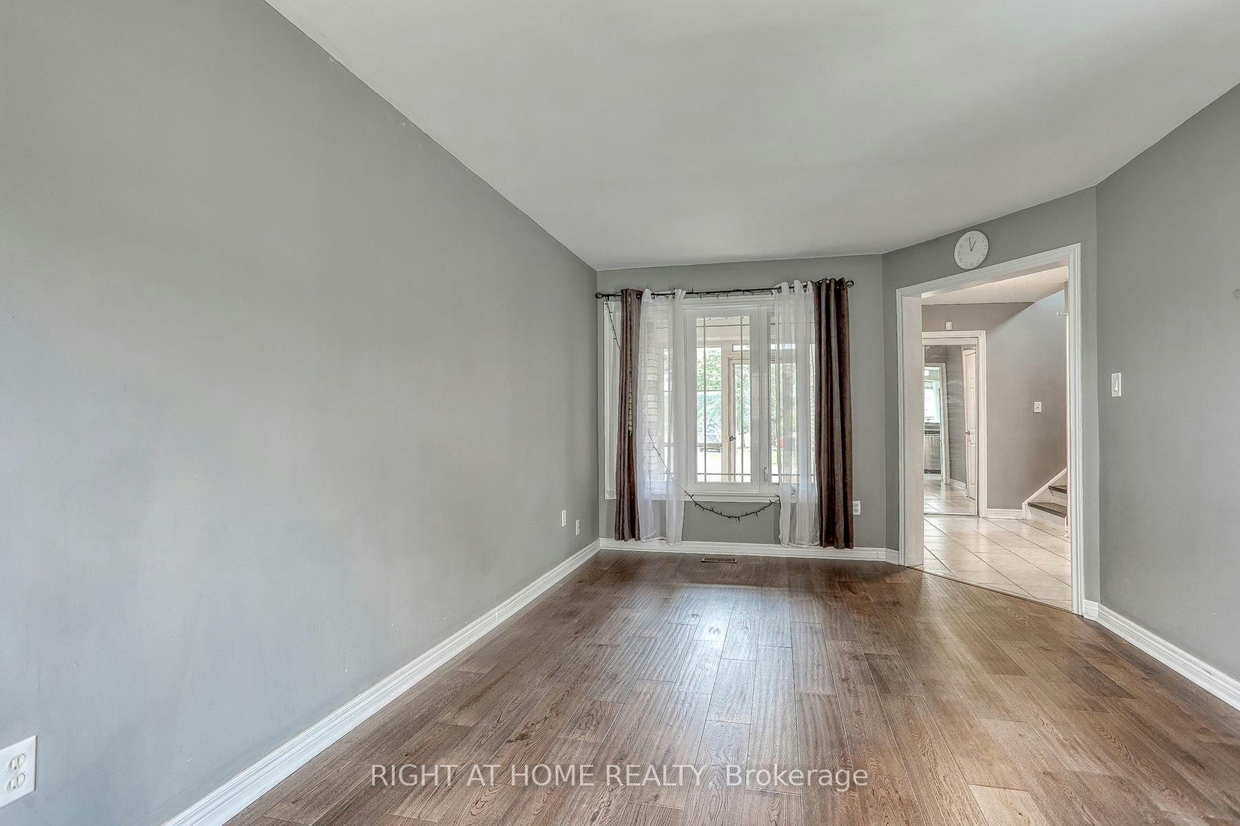 UPPER-37 Brockman Crescent, Ajax, ON, L1T 4B3 - 7