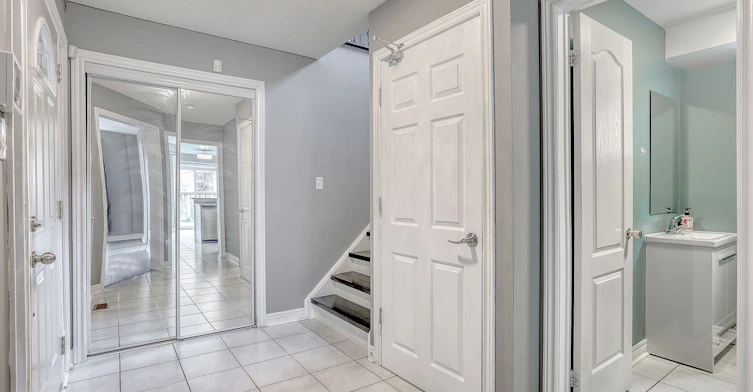 UPPER-37 Brockman Crescent, Ajax, ON, L1T 4B3 - 5