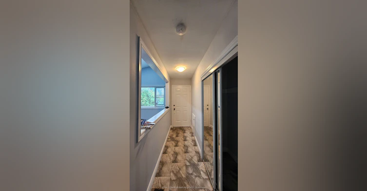Upper-11 Mid Pines Road, Toronto, ON, M1G 2L5 - 2