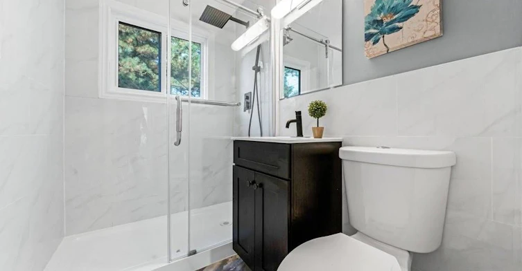 Upper-11 Mid Pines Road, Toronto, ON, M1G 2L5 - 11