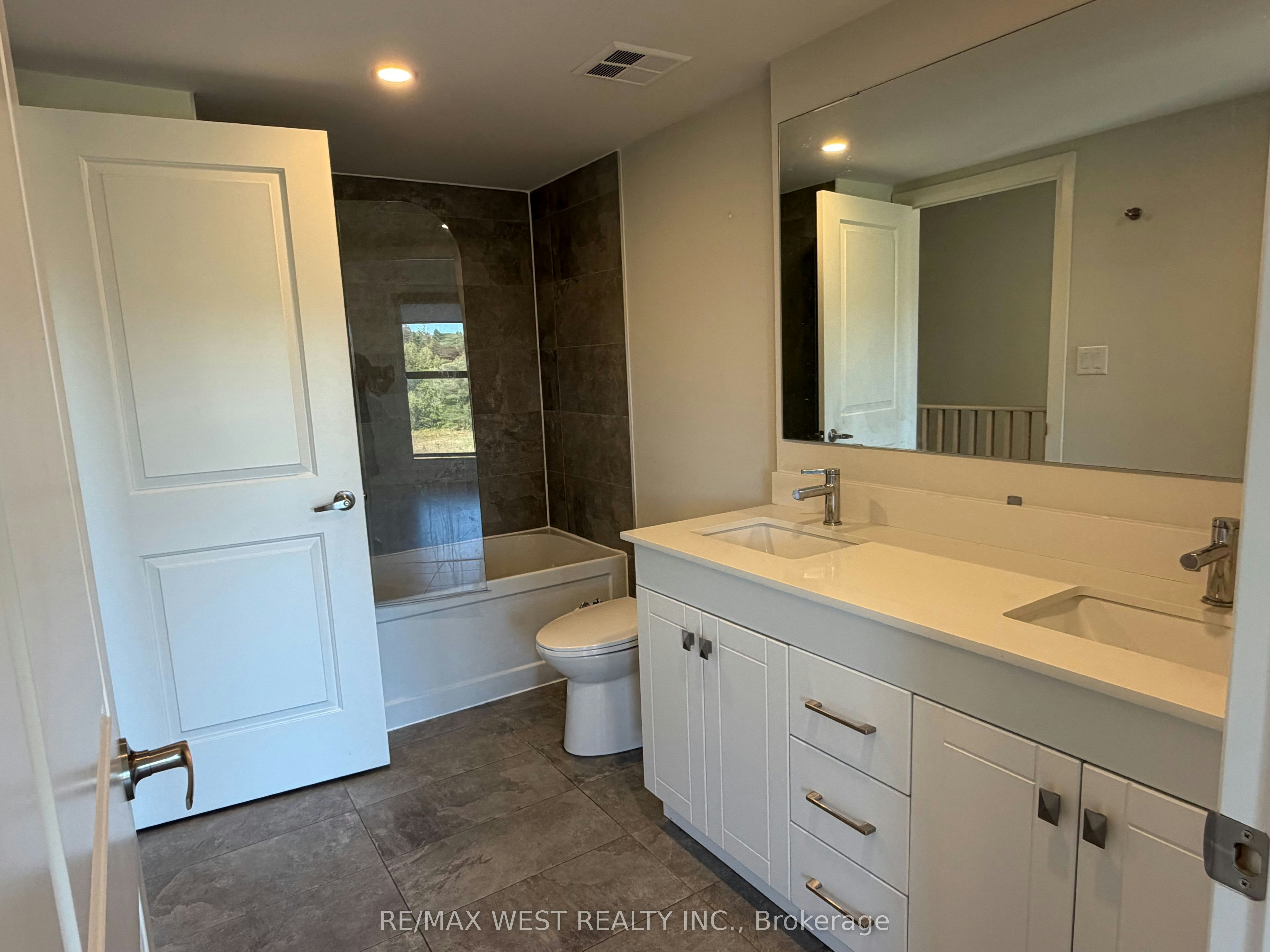 1706 Pleasure Valley Path, Oshawa, ON, L1G 0E3 - 9
