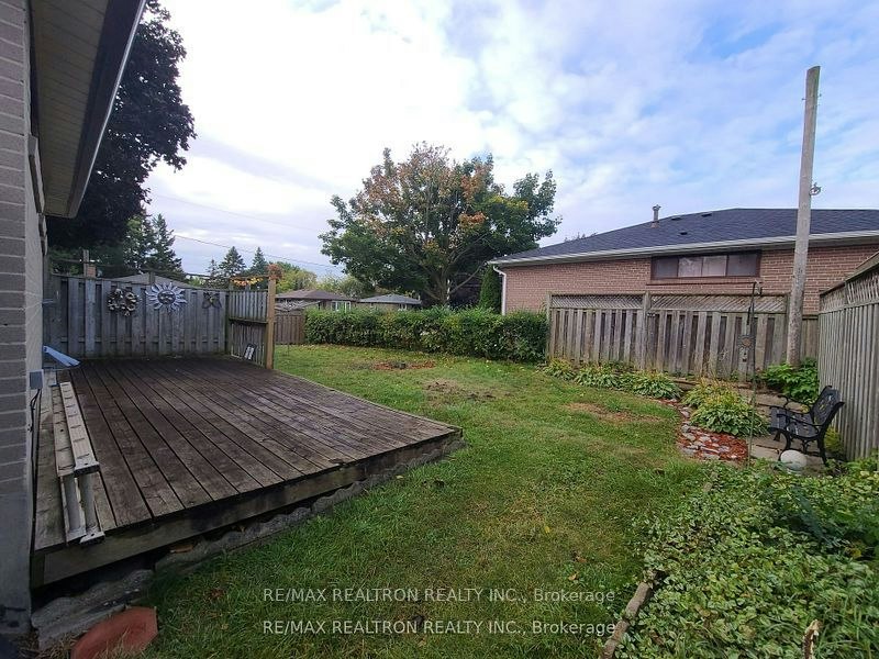 904 Donovan Crescent, Whitby, ON, L1N 3G3 - 11