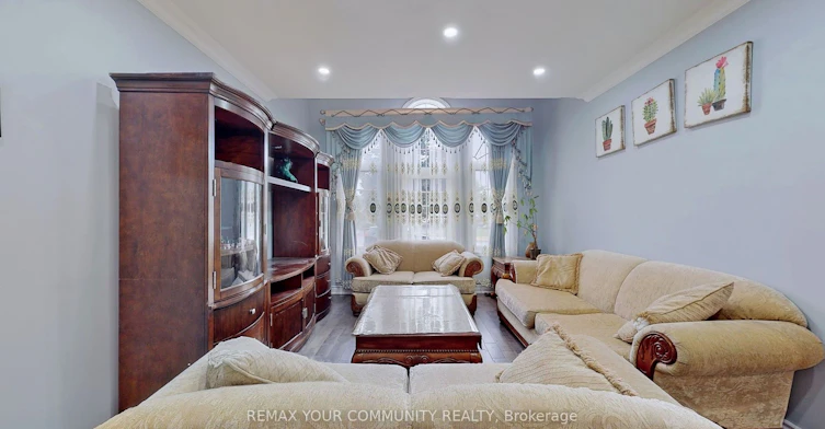 20 Rolling Acres Drive, Whitby, ON, L1R 2A1 - 7