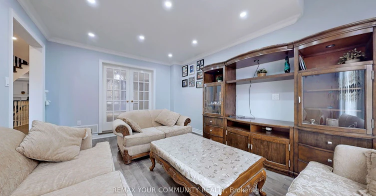 20 Rolling Acres Drive, Whitby, ON, L1R 2A1 - 6