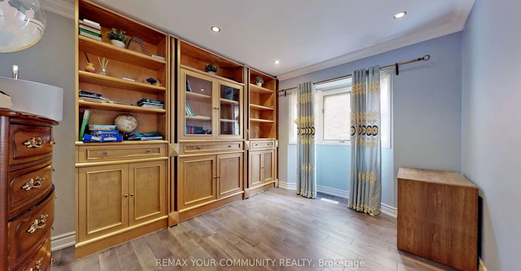 20 Rolling Acres Drive, Whitby, ON, L1R 2A1 - 13
