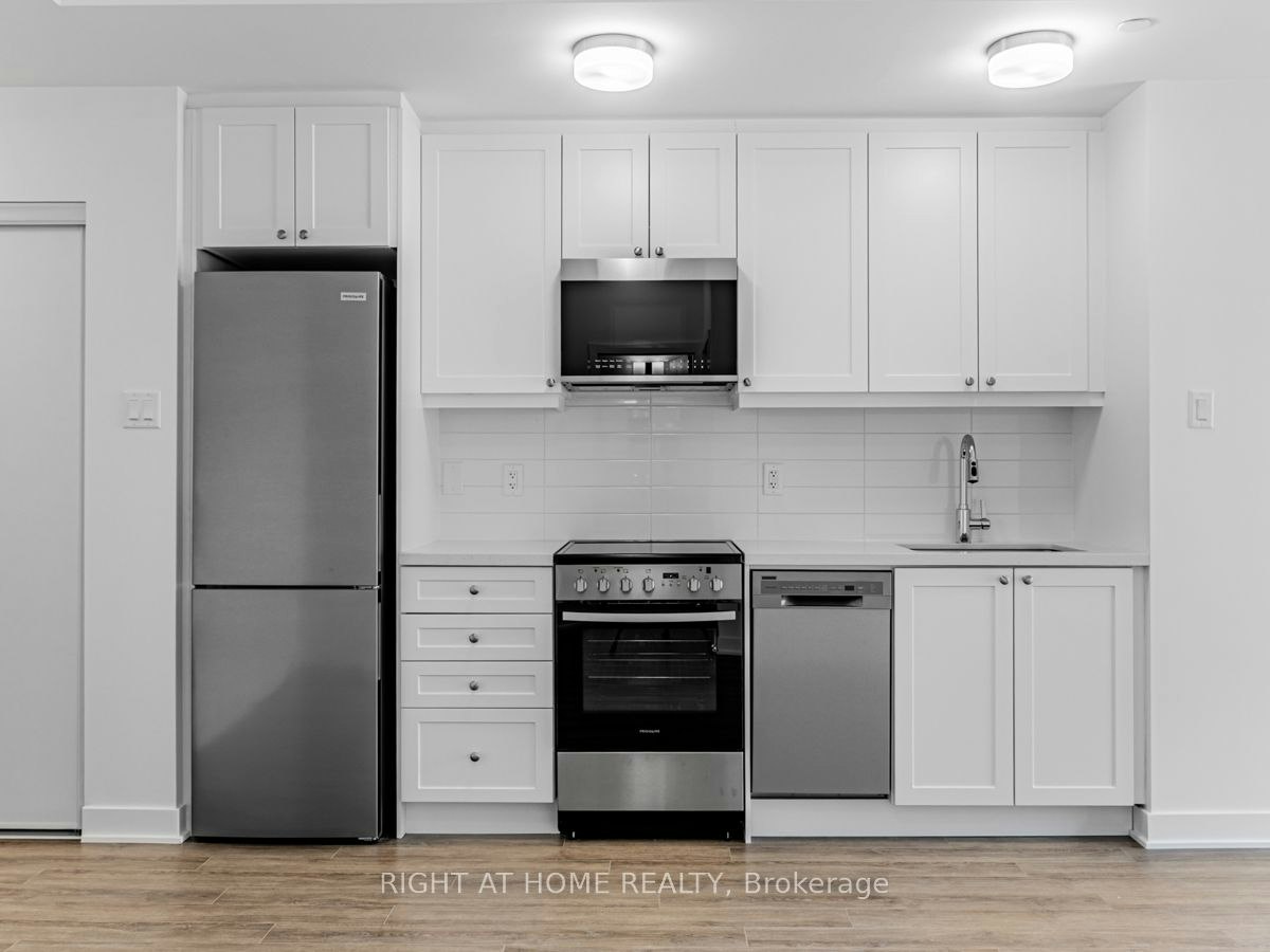 401-55 Clarington Boulevard, Clarington, ON, L1C 7J4 - 9