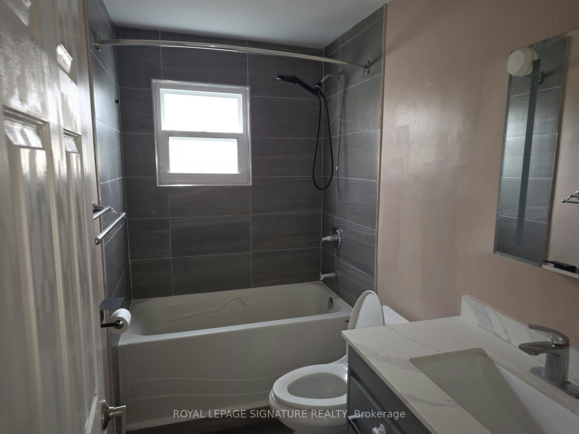 Main-38 Glynn Road, Ajax, ON, L1S 2C3 - 8