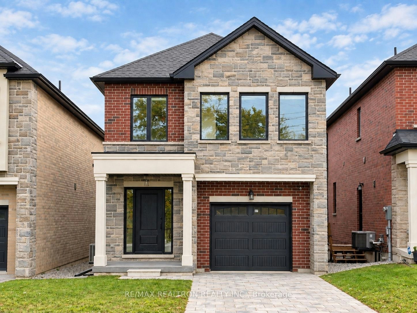 87 Chelliah Court, Toronto, ON, M1B 0E7