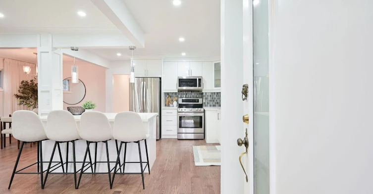 15 Saunders Road, Toronto, ON, M1J 3J1 - 9