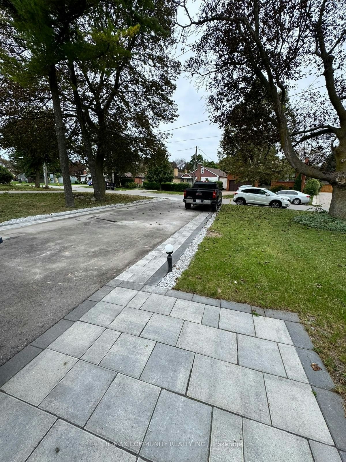 15 Saunders Road, Toronto, ON, M1J 3J1 - 22