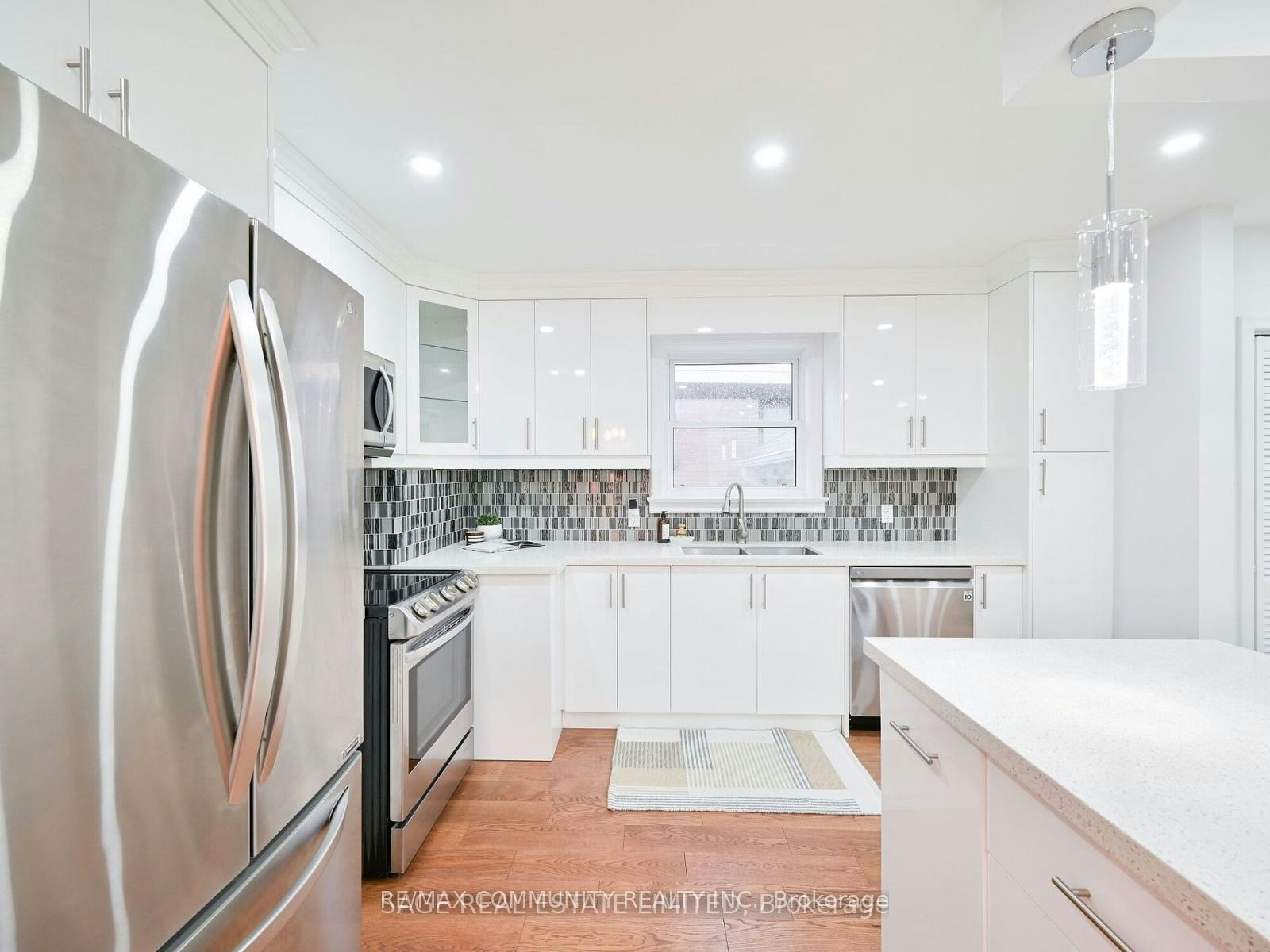 15 Saunders Road, Toronto, ON, M1J 3J1 - 12