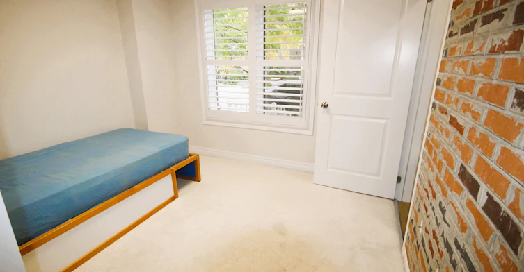 Main-19 De Jong Street, Toronto, ON, M1P 0C1 - 2