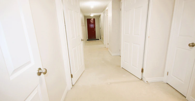Main-19 De Jong Street, Toronto, ON, M1P 0C1 - 6