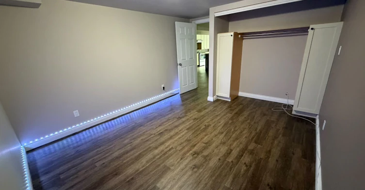 585 Brentwood Avenue S, Oshawa, ON, L1G 2S9 - 4
