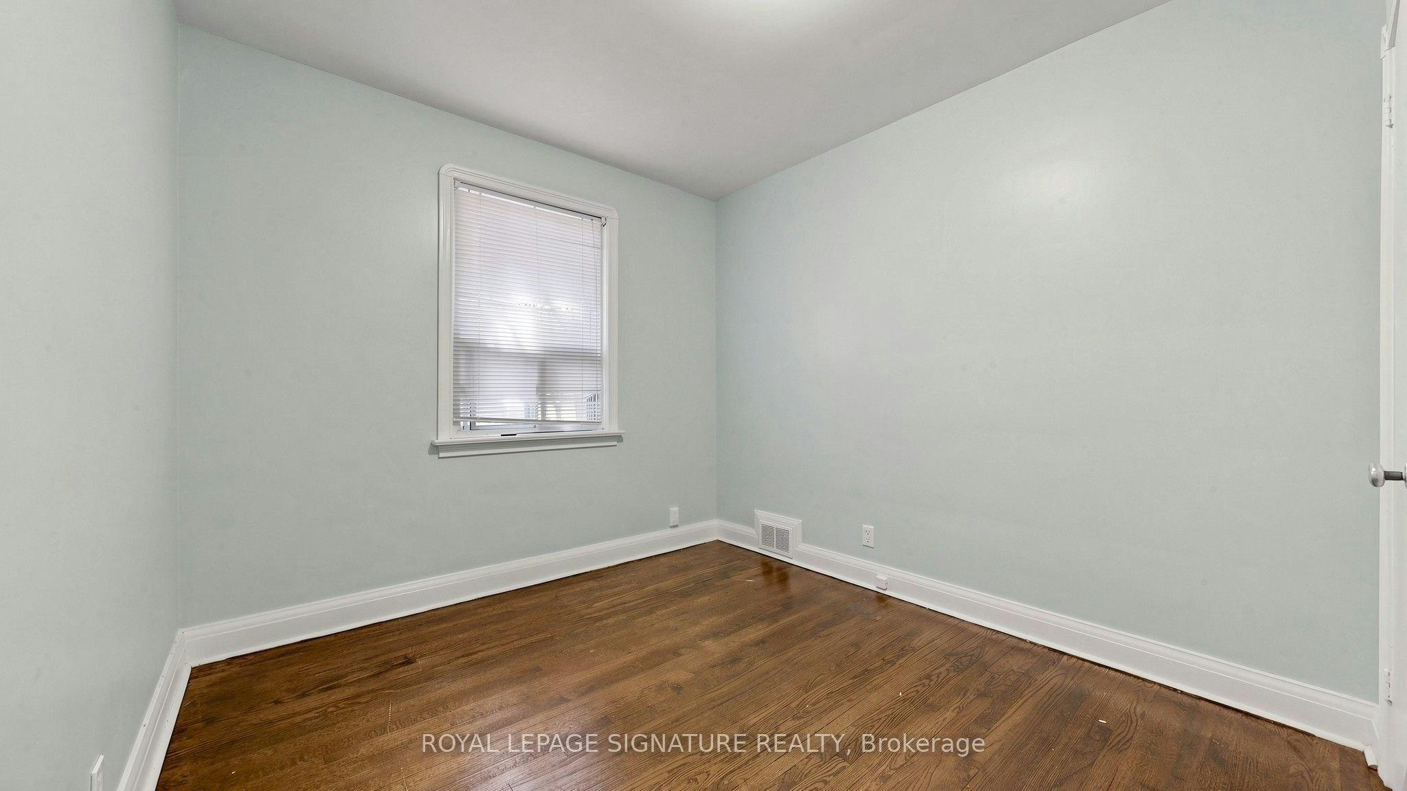 Main-14 Valdane Drive, Toronto, ON, M1L 2E9 - 14