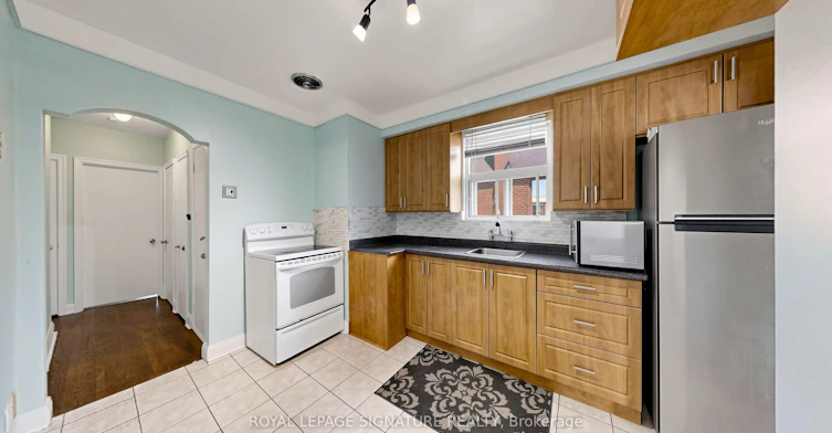 Main-14 Valdane Drive, Toronto, ON, M1L 2E9 - 9