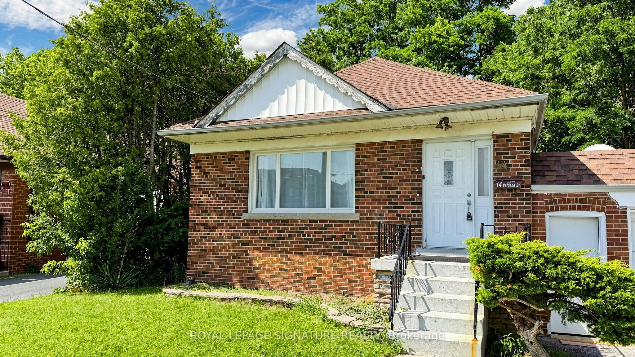 Main-14 Valdane Drive, Toronto, ON, M1L 2E9 - 3