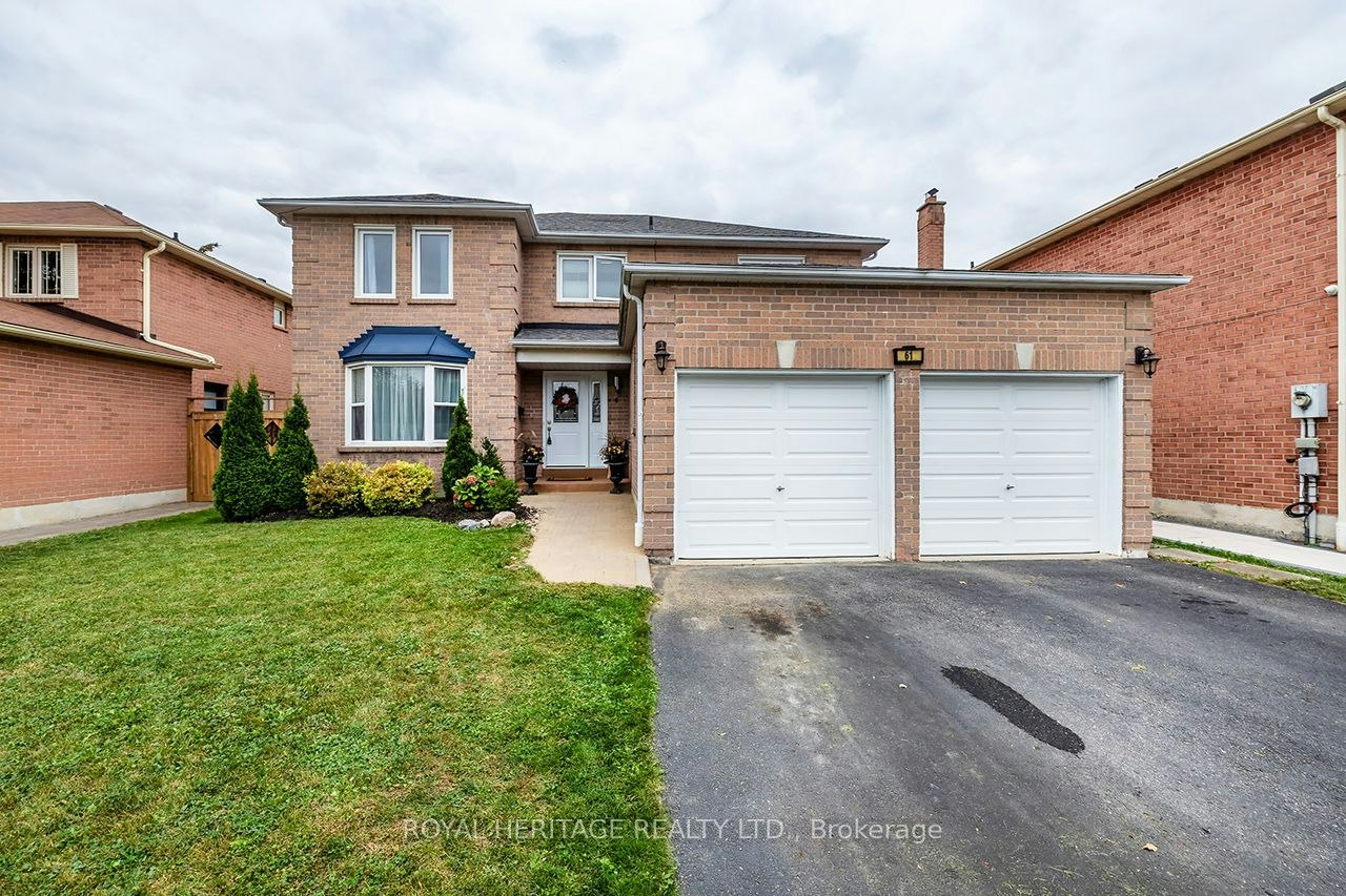 61 Forest Hts Street, Whitby, ON, L1R 1T8