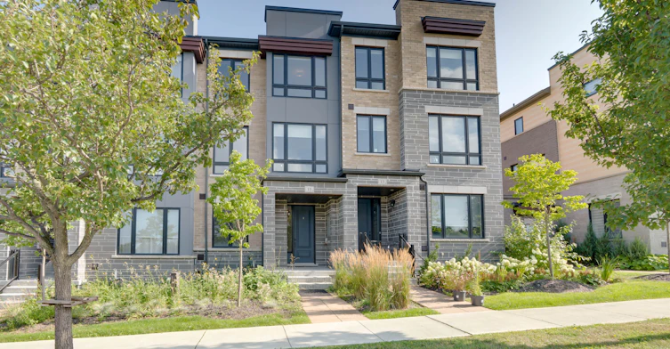15 Haydock Way, Whitby, ON, L1N 9X4 - 3