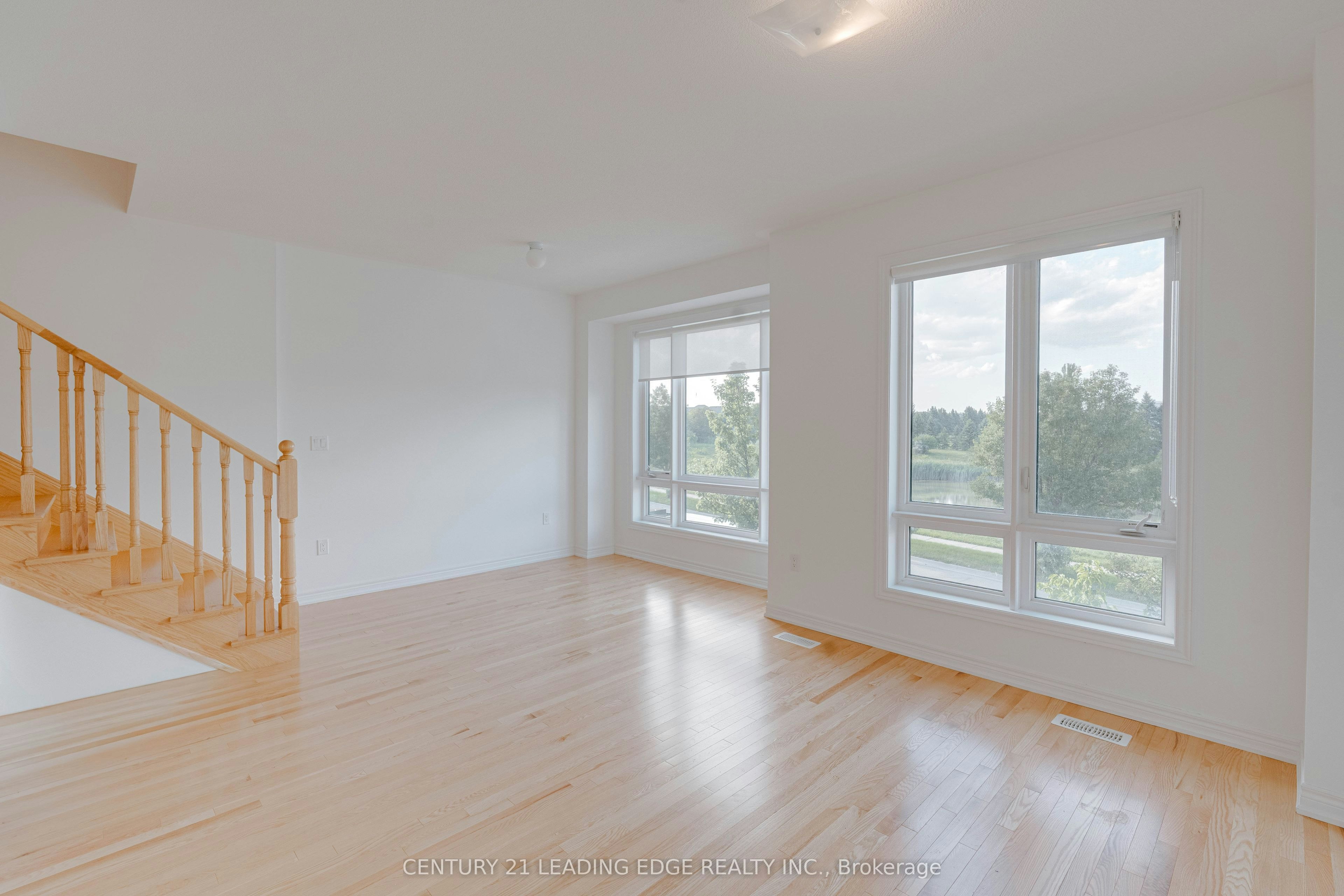 15 Haydock Way, Whitby, ON, L1N 9X4 - 17